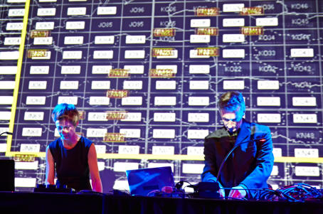 alt=”MARCO MONFARDINI  AMELIE DUCHOW  SCHNITT "